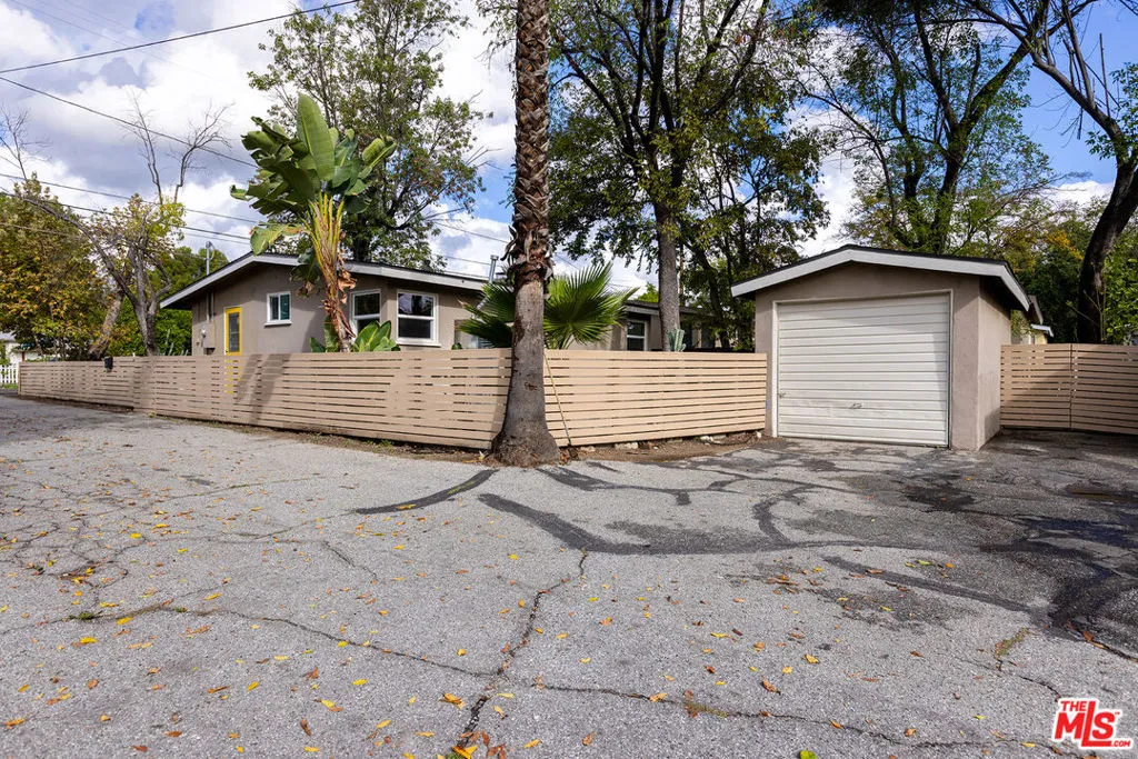 312 Chestnut Avenue, Los Angeles, California 90042 home-pic-19